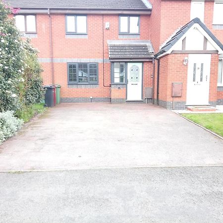Sevenoaks Villa Bolton Exteriör bild