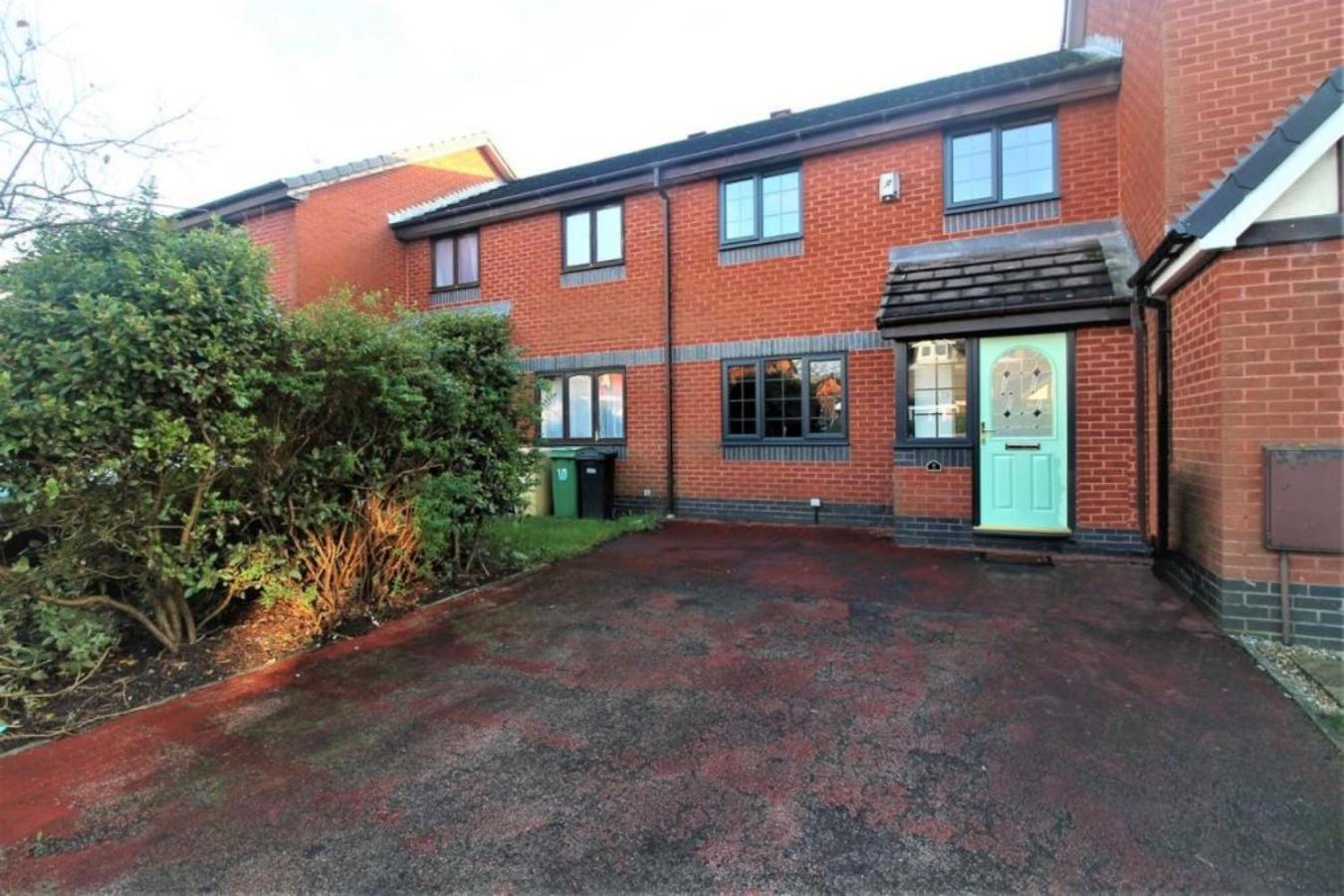 Sevenoaks Villa Bolton Exteriör bild